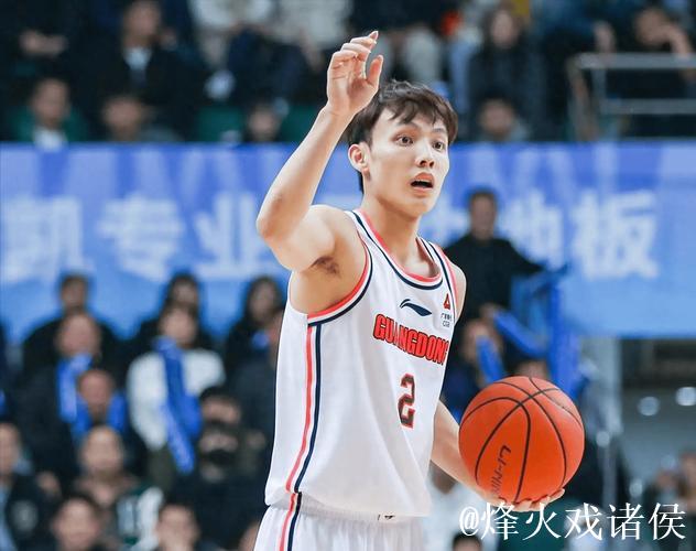 CBA俱乐部杯：徐杰23+2+6 广东102-69轻取合肥